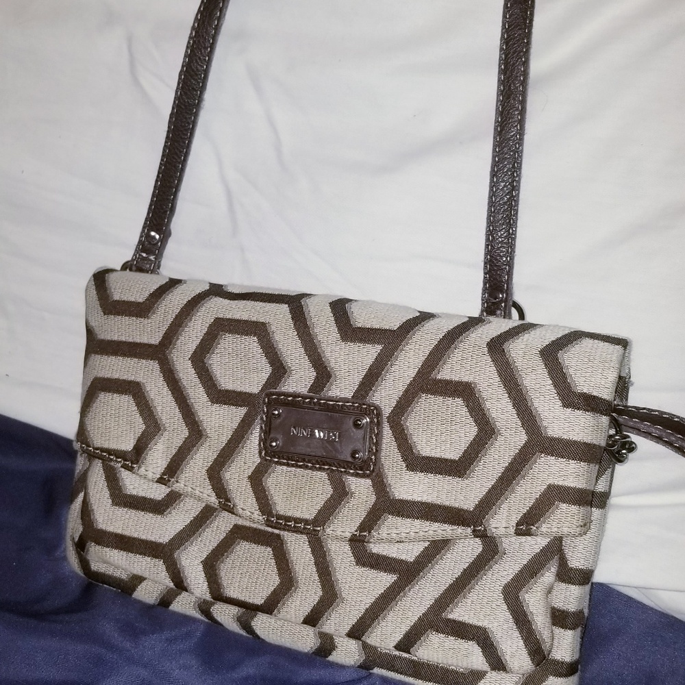 Small crossbody - Picture 2 of 3